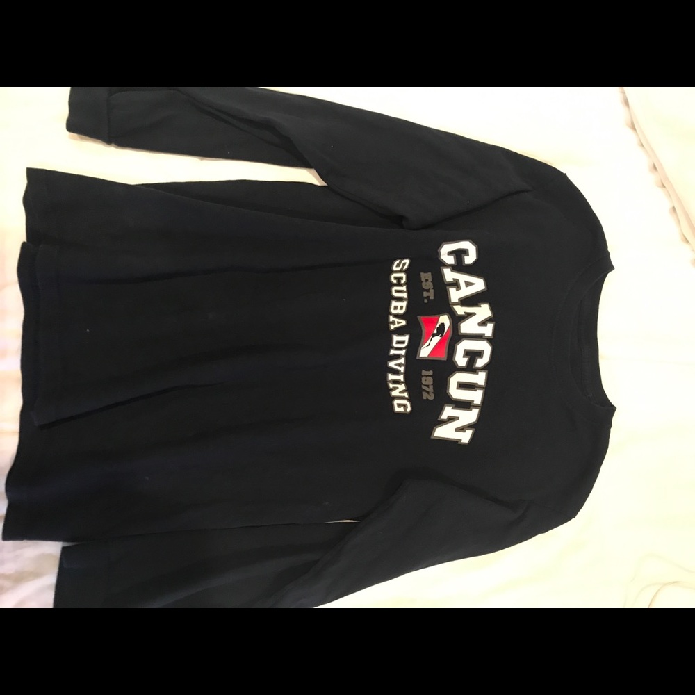 Navy blue Cancun shirt